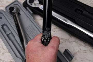 Recommended tightening torques for metric threads